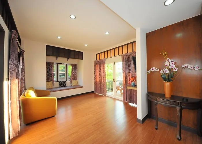 Maeklong Marina Resort 3*