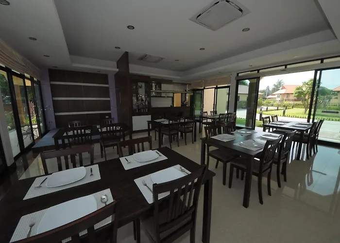 Resort Maeklong Marina 3*
