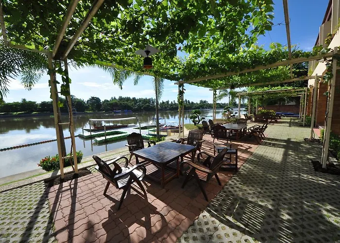 Maeklong Marina Ratchaburi