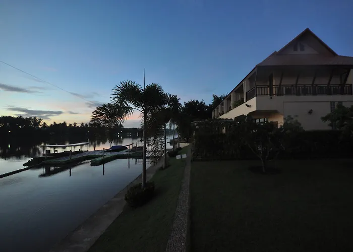 Resort Maeklong Marina